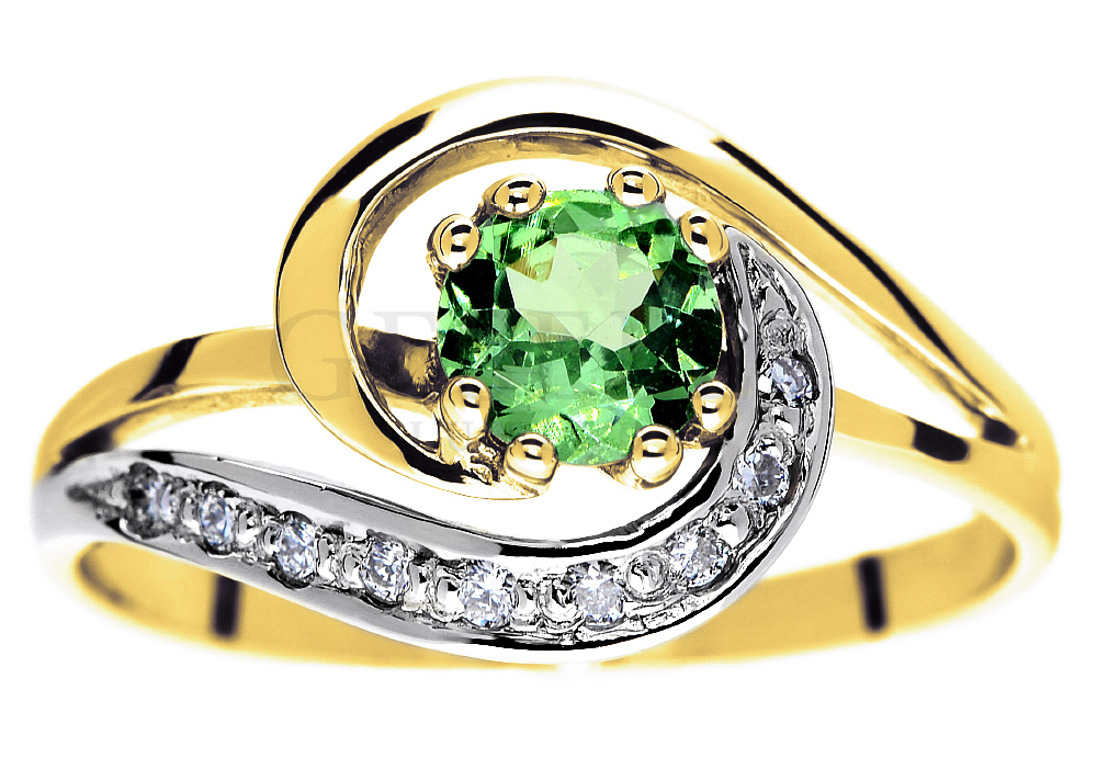 Niezwykły pierścionek zaręczynowy z tsavorytem i brylantami od GESELLE Jubiler