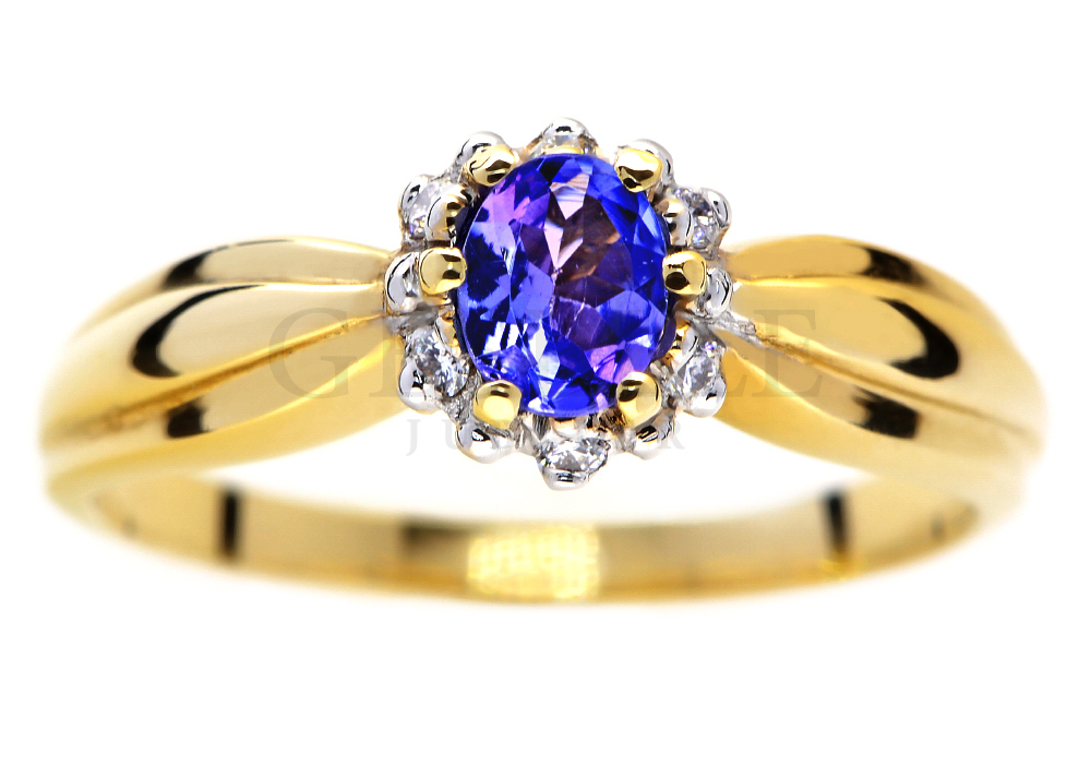 Bogato zdobiony pierścionek zaręczynowy z żółego złota z tanzanitem i brylantami od GESELLE Jubiler