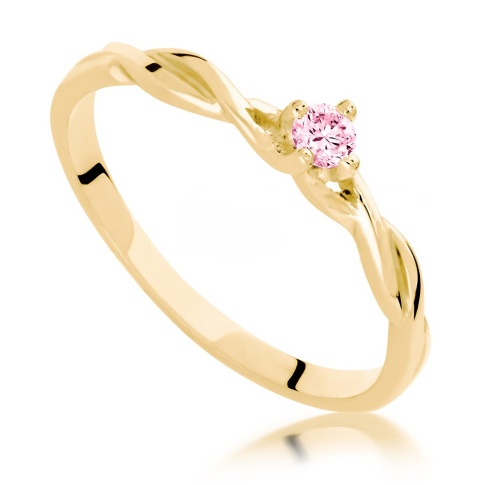 Uroczy złoty pierścionek z okrągłym różowym szafirem zamkniętym w czterech łapkach