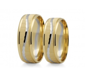 Unikatowe obrączki ślubne z żółtego złota z błyszczącymi prostymi brzegami oraz matowym środkiem ozdobionym diamentowanym żłobieniem z białego złota