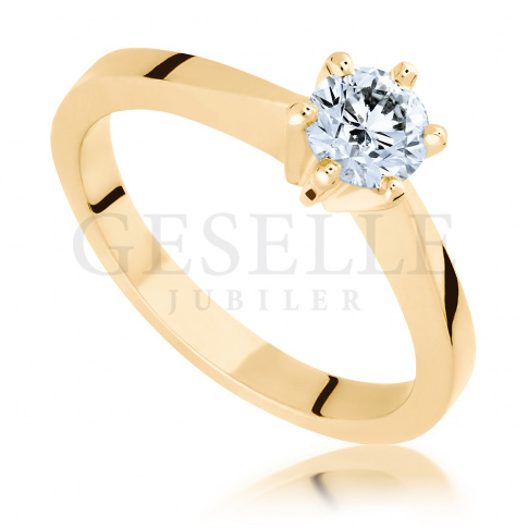 Wspaniała kompozycja klasyki i elegancji - pierścionek zaręczynowy z brylantem 0.50 ct