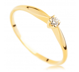 Subtelny, kobiecy pierścionek - klasyczny wzór z brylantem 0.05 ct na zaręczyny
