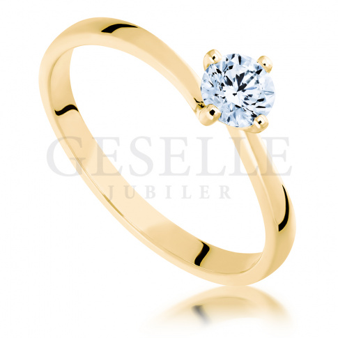 Luksusowy pierścionek z wyjątkowym brylantem 0,70 ct z żółtego złota